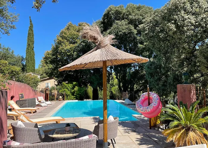Jolie Annexe Du Mas Dans Le Coeur De La Garrigue Nimoise